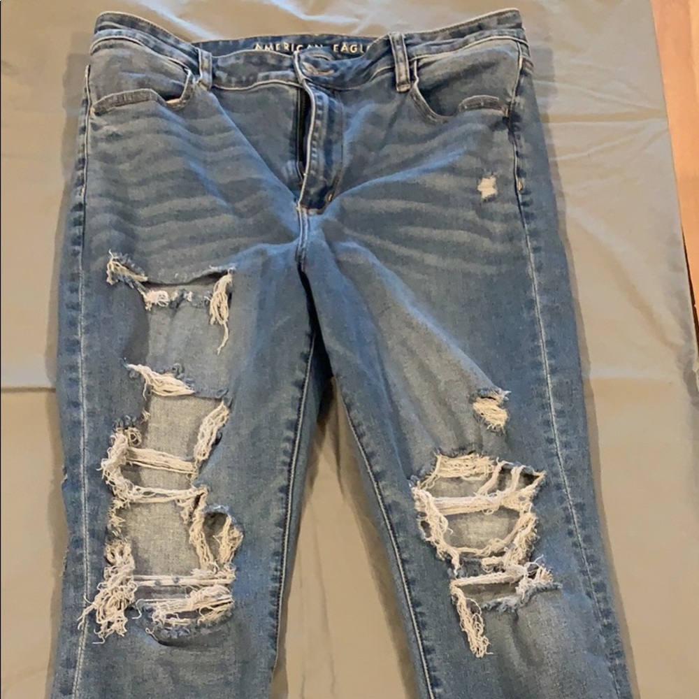 High waisted American Eagle ripped jeans.
